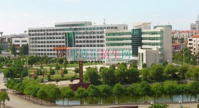 湖北城市建設職業(yè)技術(shù)學院招生辦聯(lián)系電話