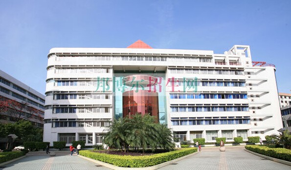 廣州民航職業(yè)技術(shù)學(xué)院是幾專(zhuān)