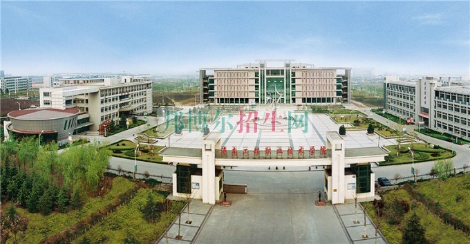 濟(jì)南工程職業(yè)技術(shù)學(xué)院是幾專(zhuān)