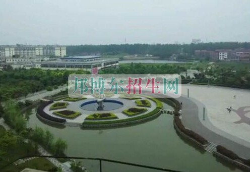 湖北中醫(yī)藥高等?？茖W(xué)校