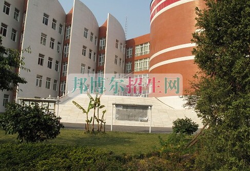 保山中醫(yī)藥高等?？茖W(xué)校