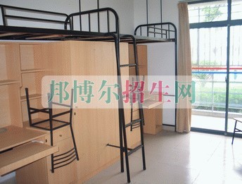 上海工商外國(guó)語職業(yè)學(xué)院宿舍條件