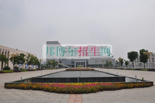 江西工業(yè)貿(mào)易職業(yè)技術學院2016年招生簡章