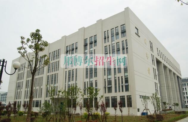 中?？即髮：每紗? width=