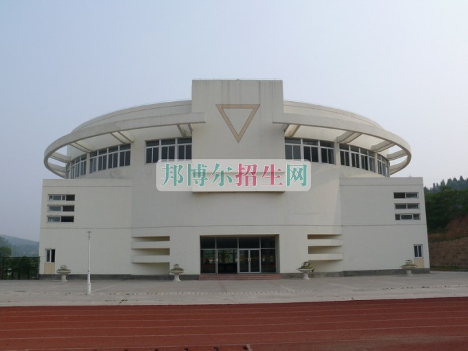 女生學(xué)計算機(jī)多媒體技術(shù)好嗎