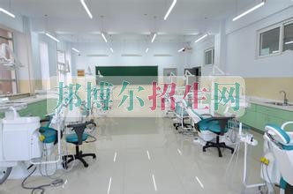 中?？谇会t(yī)學(xué)怎么考大專