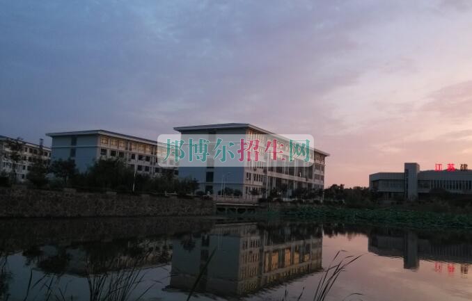 中?？祻?fù)治療升大專