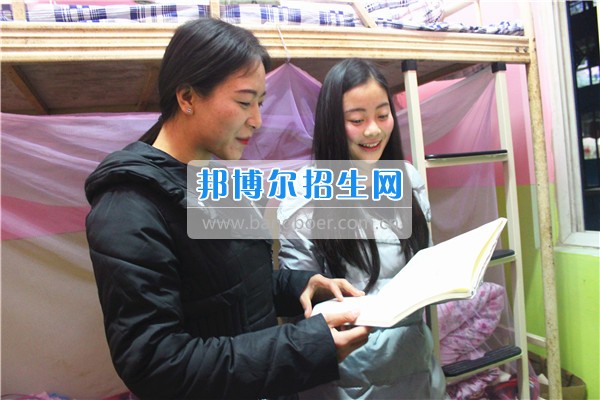 成都希望幼師學(xué)校是責(zé)任？更是一種愛！
