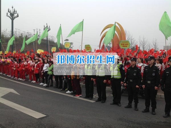四川省宜賓市南溪區(qū)職業(yè)高級中學校學前教育齊拉練，共踏春風迎春景