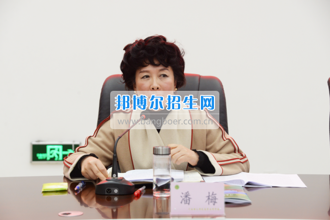 市委常委、宣傳部長潘梅到川南幼兒師范高等?？茖W(xué)校調(diào)研思想政治工作
