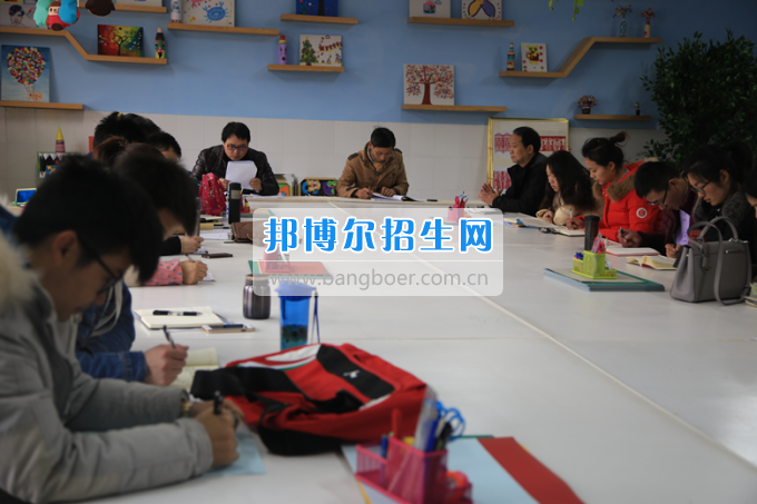 川北幼兒師范高等?？茖W(xué)校落實(shí)黨委主體責(zé)任加強(qiáng)基層組織建設(shè)