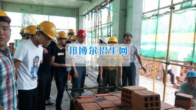 成都哪個建筑工程施工技術(shù)學校最好
