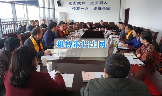 阿壩州人大和阿壩州“9+3”駐蓉協(xié)調(diào)辦蒞臨瀘州市職業(yè)技術學校調(diào)研指導瀘州“9+3”工作