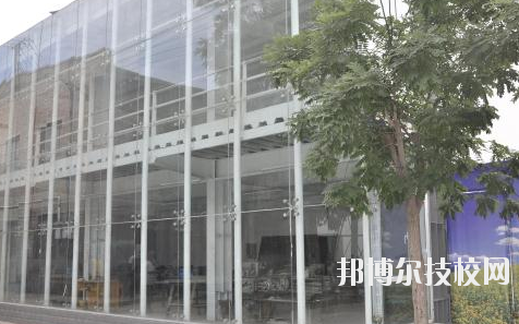蘭州鐵路技師學(xué)院2020年學(xué)費(fèi)、收費(fèi)多少