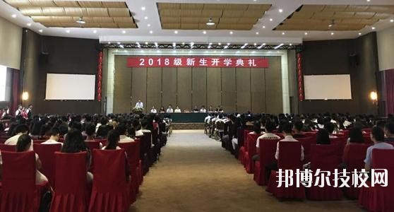成都科華職業(yè)技術學校2020年招生辦聯系電話