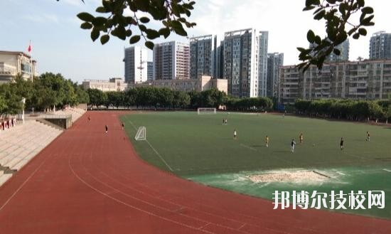 重慶渝北職業(yè)教育中心2020年報(bào)名條件、招生要求、招生對(duì)象