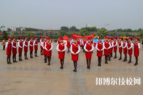 成都新運職業(yè)學校2020年報名條件、招生要求、招生對象