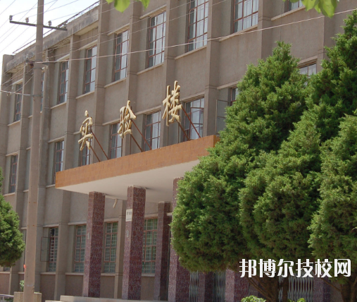 甘肅畜牧工程職業(yè)技術(shù)學(xué)院2020年學(xué)費、收費多少