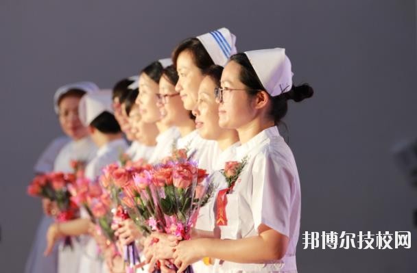 溫州護(hù)士學(xué)校2020年學(xué)費(fèi)、收費(fèi)標(biāo)準(zhǔn)