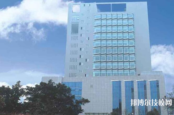 重慶五一高級技工學校2020年學費、收費多少