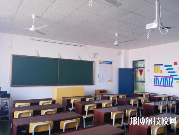 贛州科匯技工學(xué)校2020年報(bào)名條件、招生要求、招生對(duì)象 