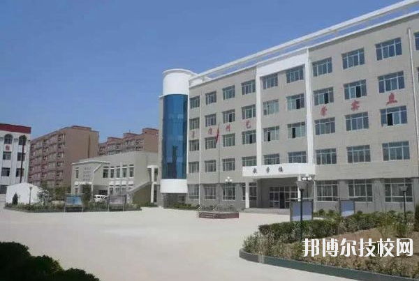 長(zhǎng)武職業(yè)教育中心2020年報(bào)名條件、招生要求、招生對(duì)象