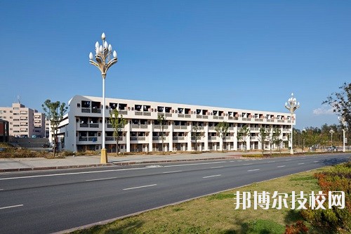 貴州廣播電影電視學(xué)校2020年報(bào)名條件、招生要求、招生對(duì)象