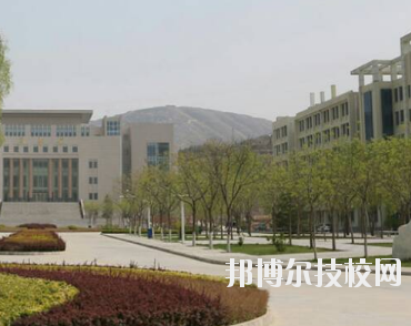甘肅省郵電學(xué)校2020年學(xué)費、收費多少