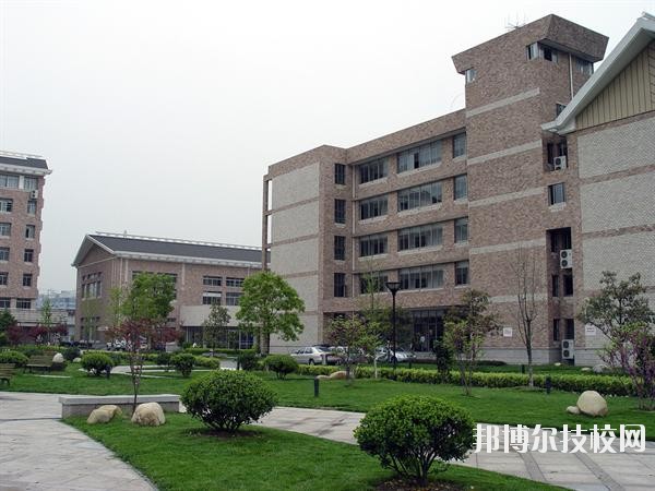 浙江藝術(shù)職業(yè)學(xué)院怎么樣、好不好