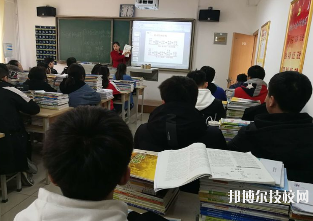 寶塔區(qū)職業(yè)教育中心2020年報(bào)名條件、招生要求、招生對象 