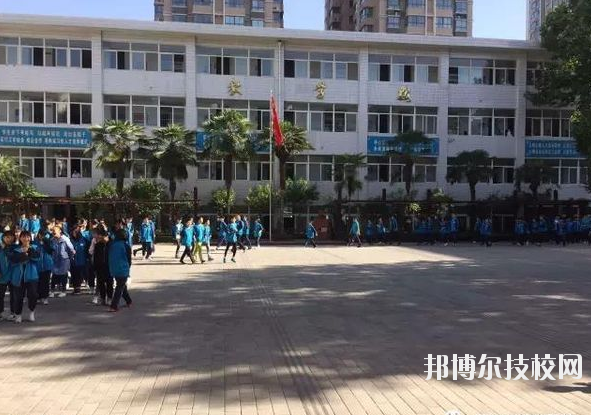 西安市機(jī)電職業(yè)技術(shù)學(xué)校2020年報(bào)名條件、招生要求、招生對(duì)象 