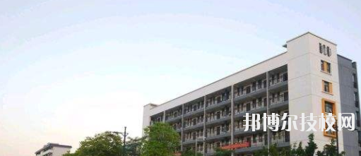 南寧第三職業(yè)技術(shù)學校2020年報名條件、招生要求、招生對象 