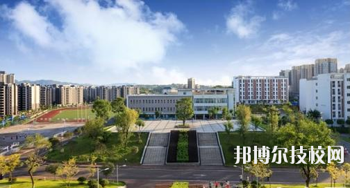 宜賓市翠屏區(qū)天成職業(yè)技術(shù)學(xué)校2020年報(bào)名條件、招生要求、招生對(duì)象