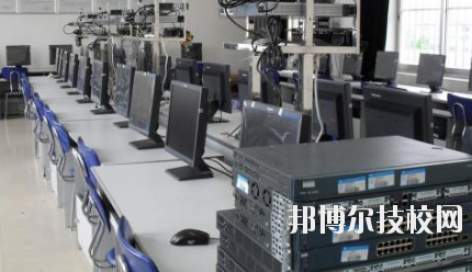 甘肅省藝術(shù)設(shè)計(jì)學(xué)校2020年學(xué)費(fèi)、收費(fèi)多少