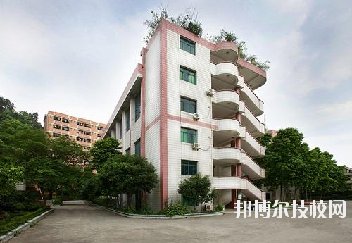 重慶護(hù)士學(xué)校怎么樣、好不好