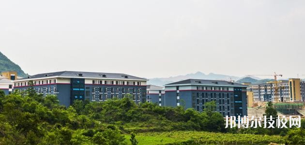 貴州經貿職業(yè)學校2020年報名條件、招生要求、招生對象