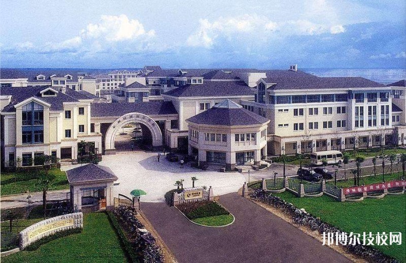 成都市育華職業(yè)學(xué)校2020年報(bào)名條件、招生要求、招生對(duì)象
