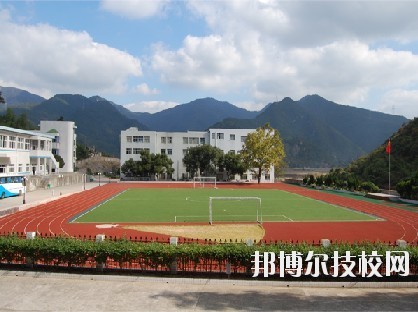寧波四明職業(yè)高級中學2020年報名條件、招生要求、招生對象