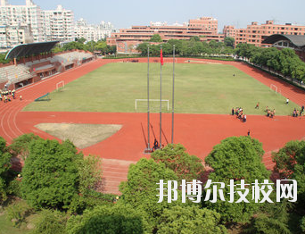 重慶新渝技工學(xué)校2020年報名條件、招生要求、招生對象