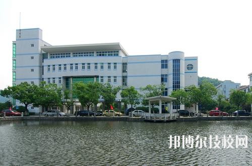 鄞州職業(yè)高級中學(xué)2020年學(xué)費、收費標(biāo)準(zhǔn)