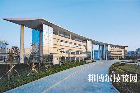 鄞州職業(yè)教育中心學(xué)校2020年報(bào)名條件、招生要求、招生對(duì)象