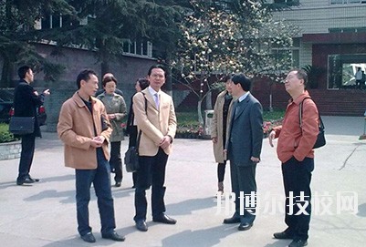 成都財(cái)政貿(mào)易學(xué)校2020年報(bào)名條件、招生要求、招生對象