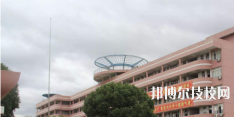 靈山第二職業(yè)技術(shù)學(xué)校2020年報名條件、招生要求、招生對象