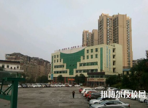重慶機械技師學(xué)院怎么樣、好不好