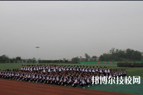 重慶梁平職業(yè)教育中心2020年報(bào)名條件、招生要求、招生對(duì)象