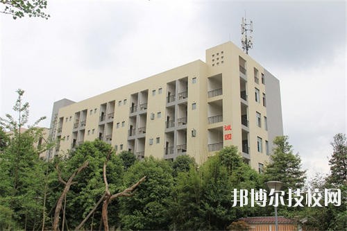 天府成人中等專業(yè)學(xué)校2020年報(bào)名條件、招生要求、招生對(duì)象