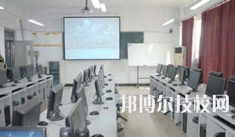 瓜州冶金中等專業(yè)學(xué)校2020年報(bào)名條件、招生要求、招生對(duì)象