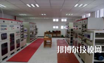 重慶萬州第一職業(yè)高級(jí)中學(xué)2020年報(bào)名條件、招生要求、招生對(duì)象