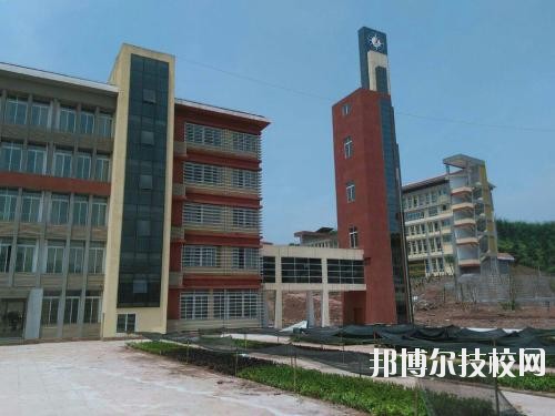 貴州機(jī)電學(xué)校2020年報(bào)名條件、招生要求、招生對(duì)象