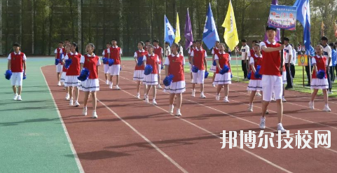 肅南縣職教中心2020年學(xué)費(fèi)、收費(fèi)多少